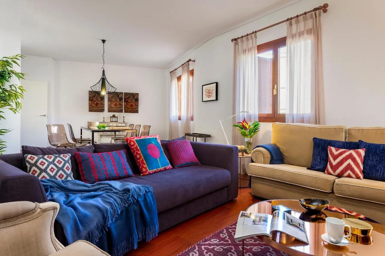 Appartement Genteel Home Cabildo Sevilla Spanje