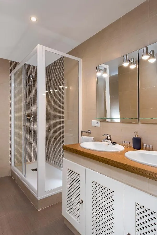 Genteel Home Cabildo إشبيلية