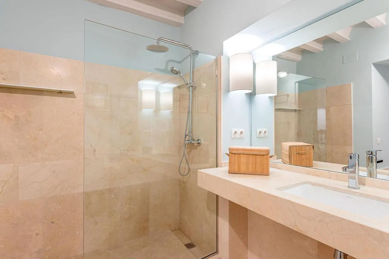 Genteel Home Cabildo إشبيلية
